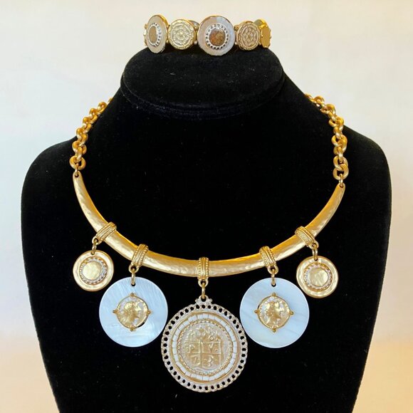 Chico's Set Necklace Bracelet Coin Pendant Gold Tone Metal Mother Of Pearl Stone - Picture 2 of 15